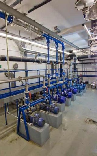 Reinwasserbehälter und Trinkwasserpumpwerk Reinwasserbehälter und Trinkwasserpumpwerk